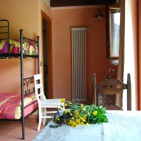 Il Paradiso Monolocale Cottage Albareto  Exterior photo